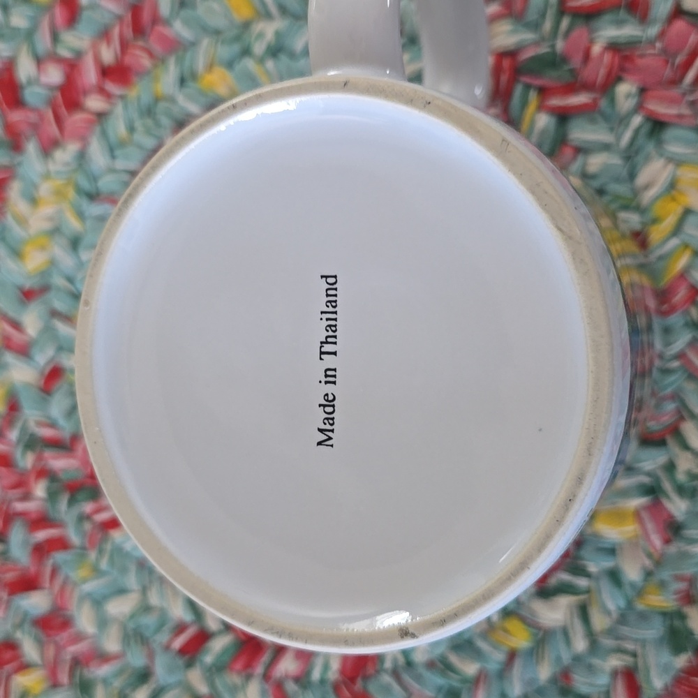 Disney White and Yellow Goofy Mug - Picture 6 of 6
